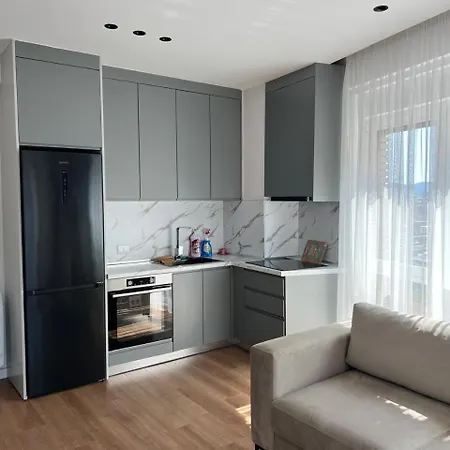 Escape Luxury 2 Τίρανα