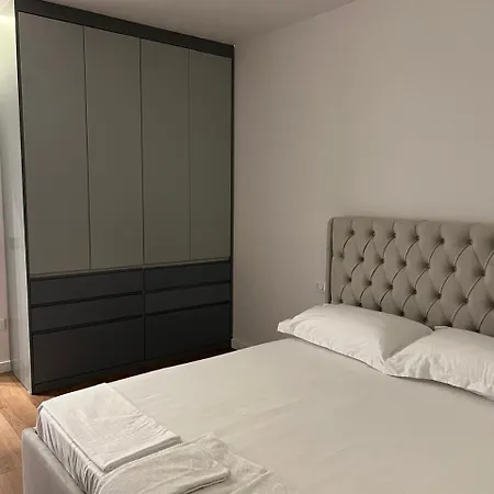 Escape Luxury 2 *